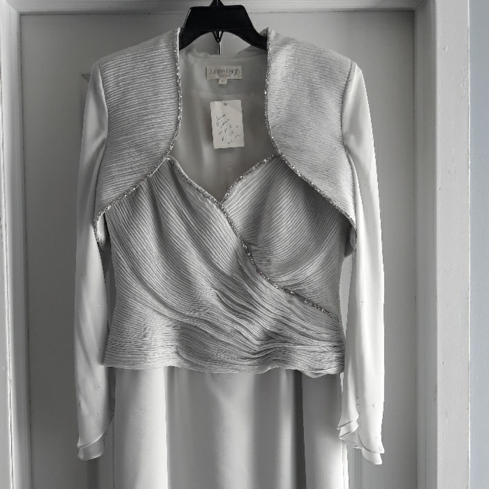 Junnie Leigh Gown